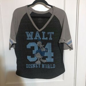 Disney World Donald Duck Gray Blue Raglan Shirt